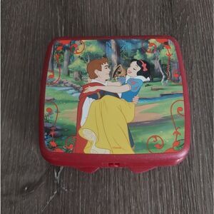Tupperware Disney Sparkly/ Glitter Snow White Sandwich Keeper Box